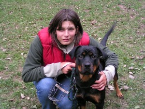 Kristýna Jarošová se svým prvním psem - cca v 16 letech